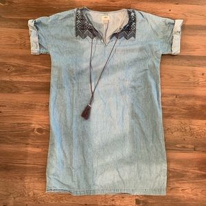 Old Navy Chambray Dress with Embroidery